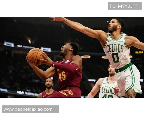 老虎大学与圣路易的激烈对决展现了高校篮球的无限魅力与竞争精神