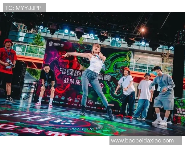 成都街舞队防守策略解析与街舞文化的深度融合探讨MBA