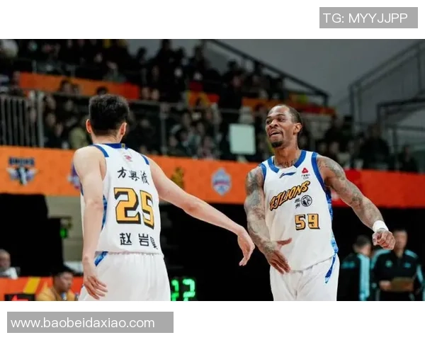 黑白直播带你观看广厦与浙江的精彩对决全程不容错过