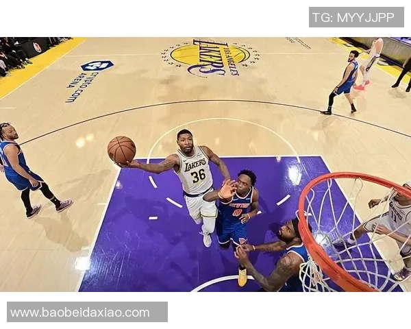 马库斯斯马特的篮球之路：从默默无闻到NBA防守大师的成长历程